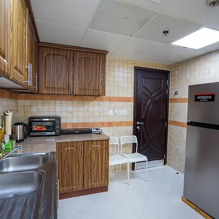 Home Stay For Family Abu Dhabi Exterior photo